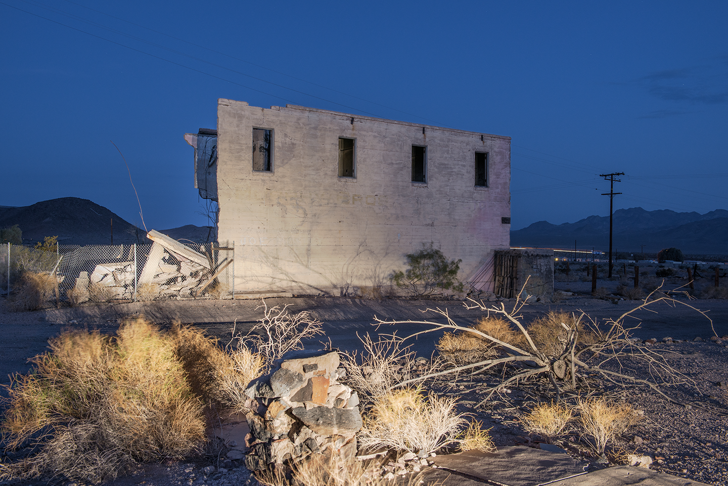 <i>Hotel</i> &nbsp Ludlow, CA