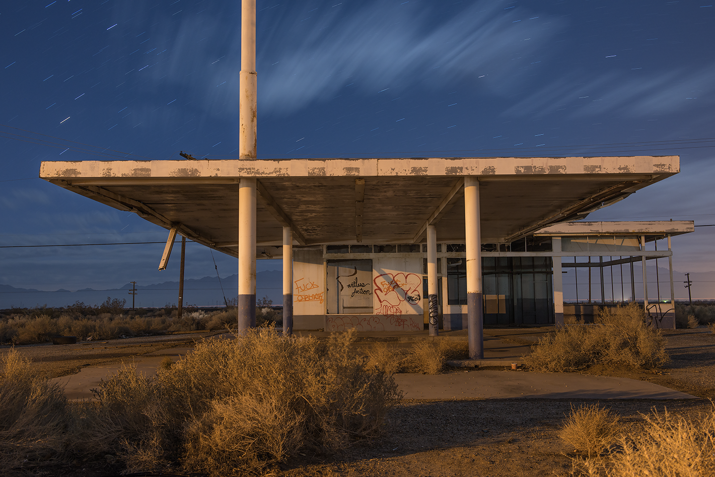 <i>Yermo Rd.</i> &nbsp Yermo, CA