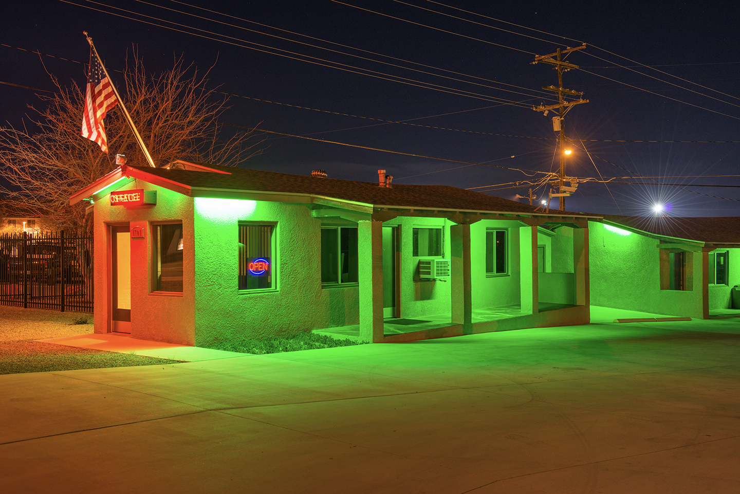 <i>Main Street</i> &nbsp Barstow, CA